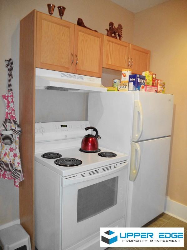 120 Morley Ave - Photo 2 of 13