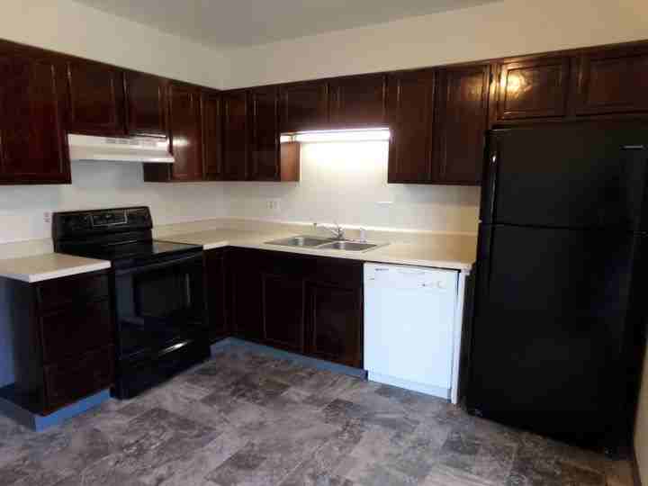 322 Monroe St - Photo 2 of 7