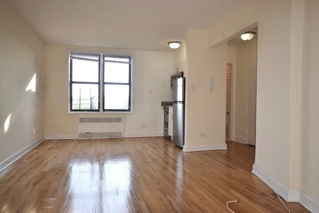 Elmhurst Studio Apartment