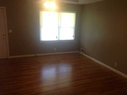 1308 Gate 5 Rd - Photo 2 of 23