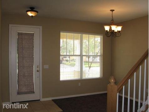 1045 Napolean Way - Photo 2 of 10