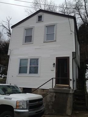 2136 Liedertafel Way - Photo 2 of 15