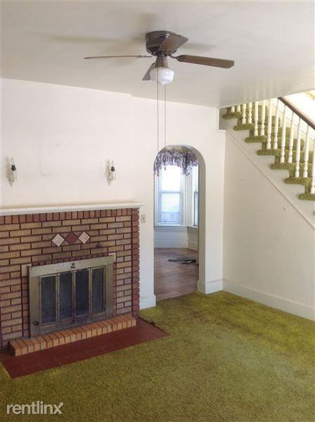 421 S 7th St - Photo 2 of 12