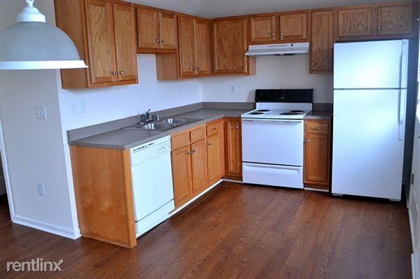 Arbor Place Townhomes Apartments 220 Clifton Rd, Versailles, KY 40383