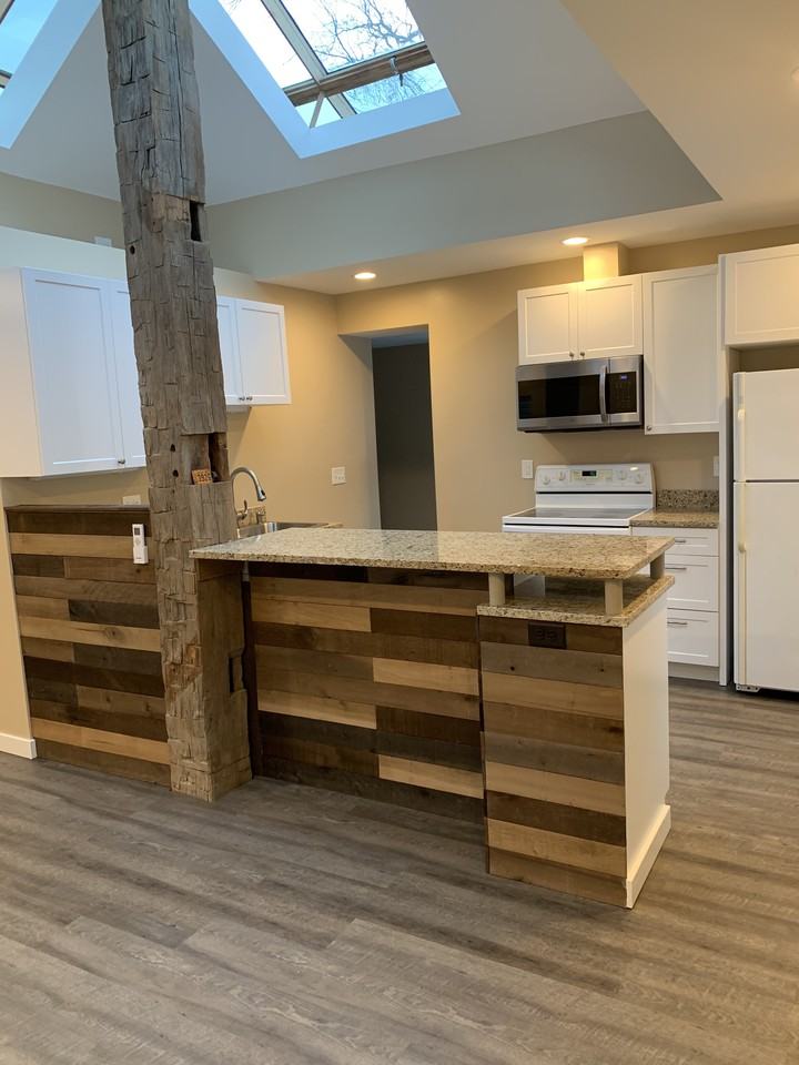 1108 Arlington Street Northeast - Photo 3 of 13