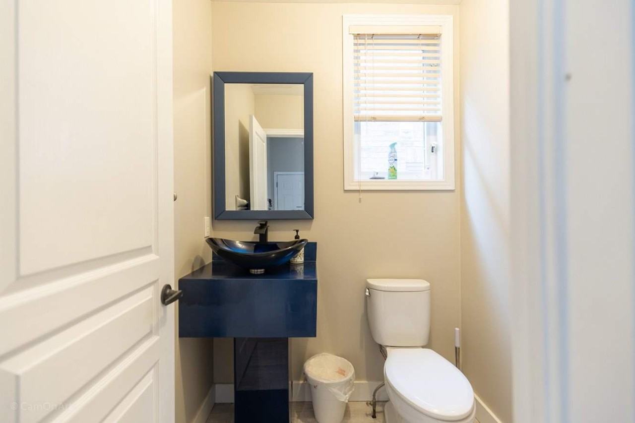 121 Southbrook Crescent - Photo 3 of 9