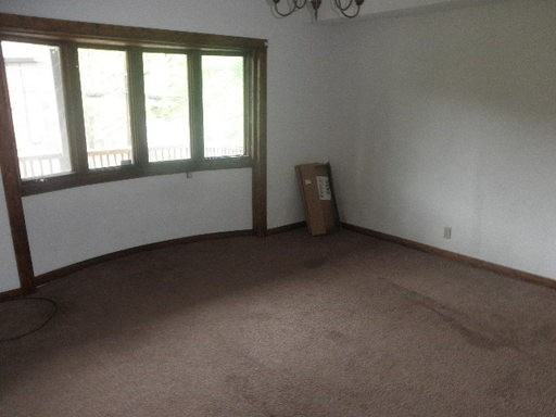 1131 Buente St - Photo 3 of 13