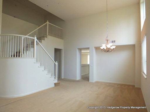525 Coffield Ave - Photo 3 of 24
