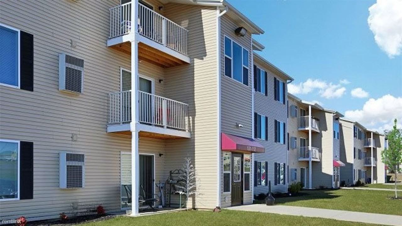 Landing Furnished Apartment Nelson Estates Apartments - Photo 3 of 50