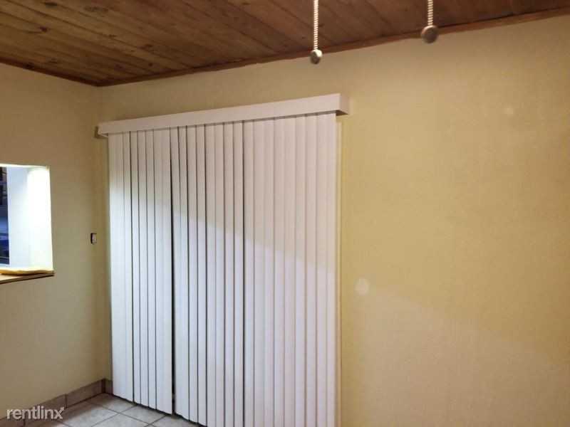 412 Churchill Dr - Photo 2 of 13