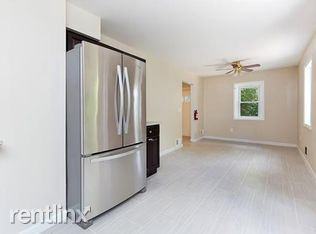 303 Stephenson Ave - Photo 3 of 11