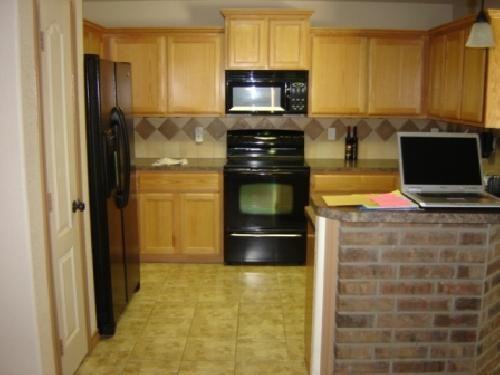 2501 Joseph Dr - Photo 2 of 15
