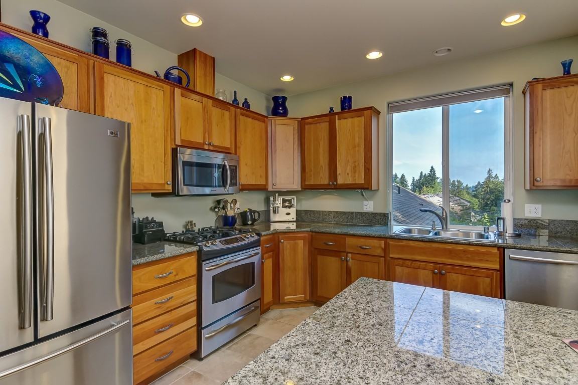 1204 Birch Falls Dr - Photo 3 of 23