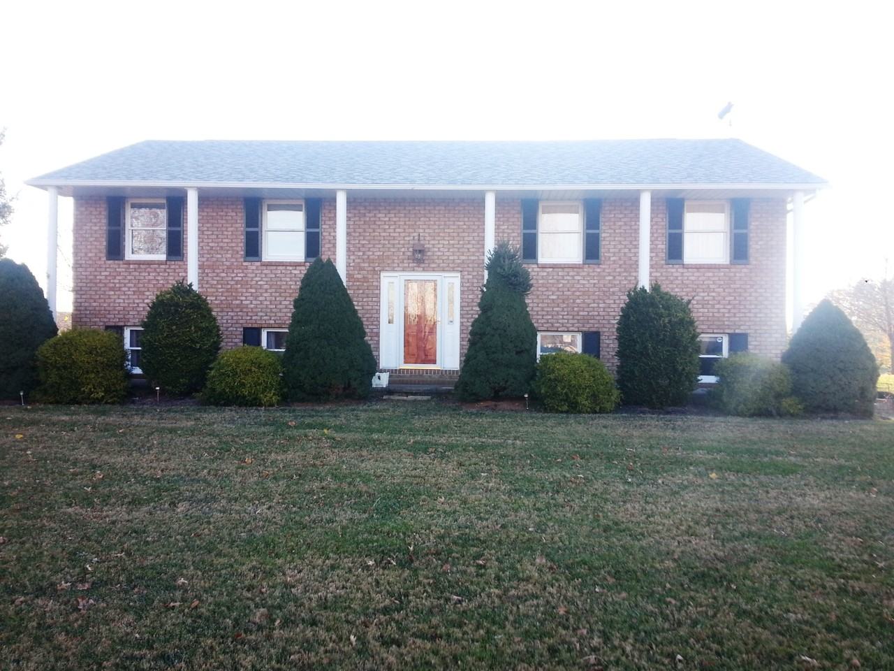 1513 N Bend Rd - Photo 2 of 16