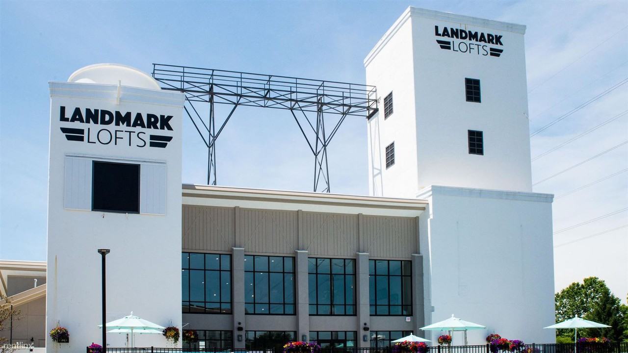 Landing Furnished Apartment Landmark Lofts - Photo 2 of 50