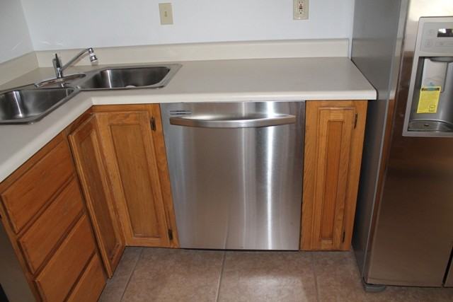 1991 N Village Cir - Photo 3 of 15