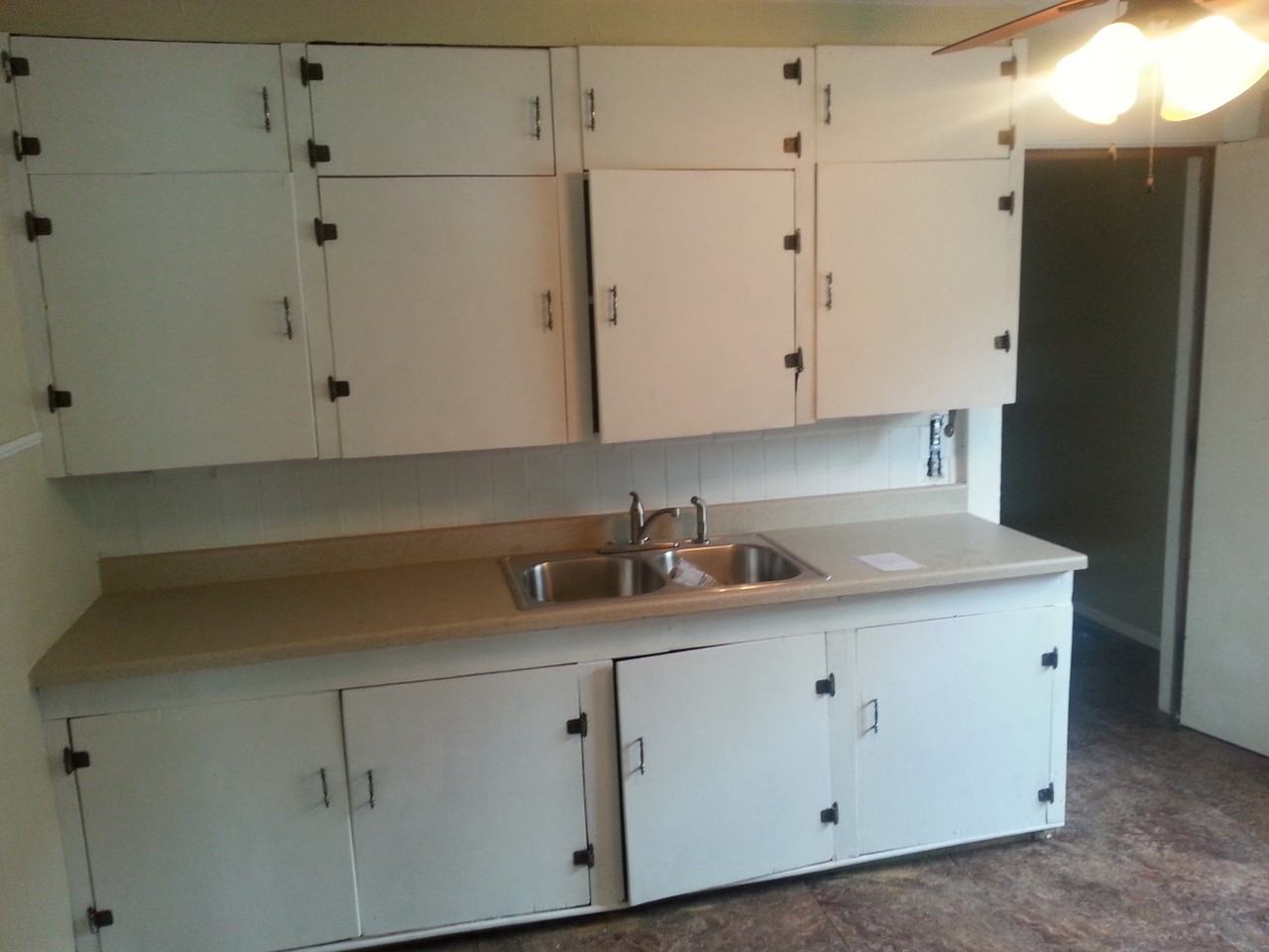 920 N Ohio Ave - Photo 3 of 4