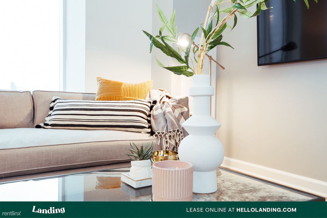 Landing Furnished Apartment Broadway Vista - Photo 3 of 50