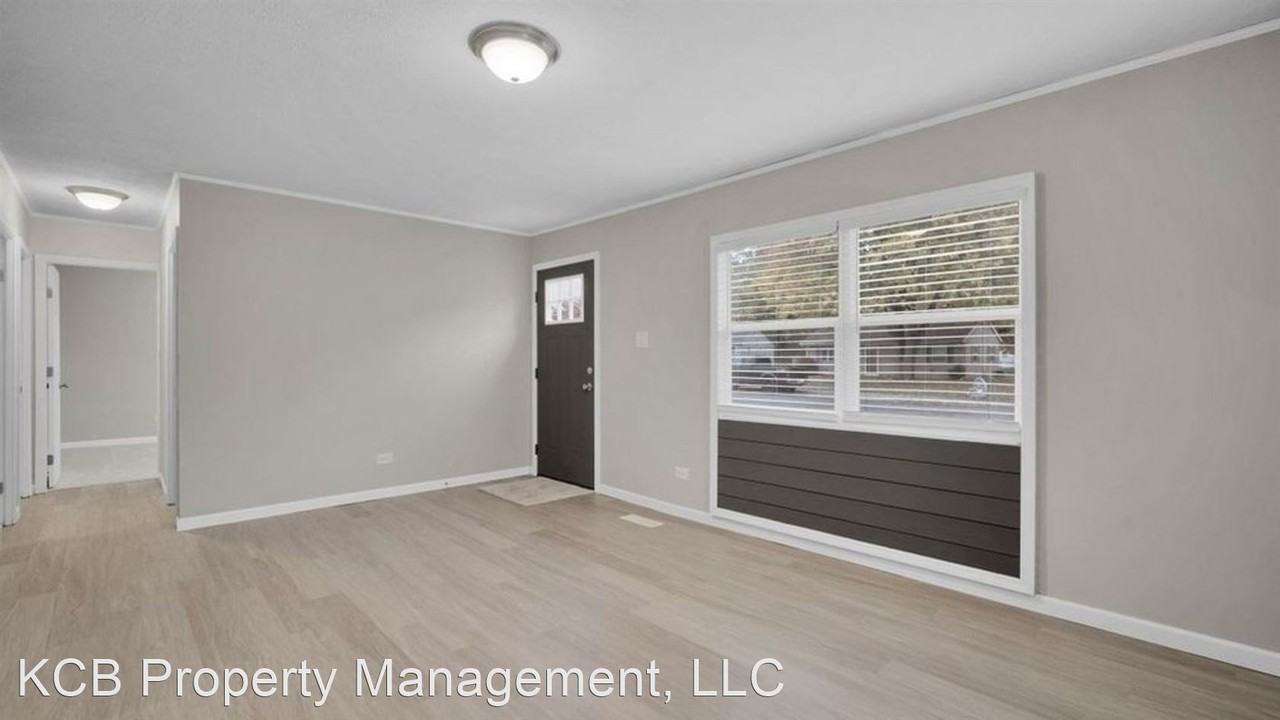 1114 Ruddell Dr - Photo 3 of 12