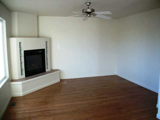 5216 Manor Ridge Dr - Photo 2 of 6