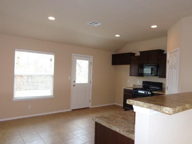 7405 S Elder Ave - Photo 3 of 18