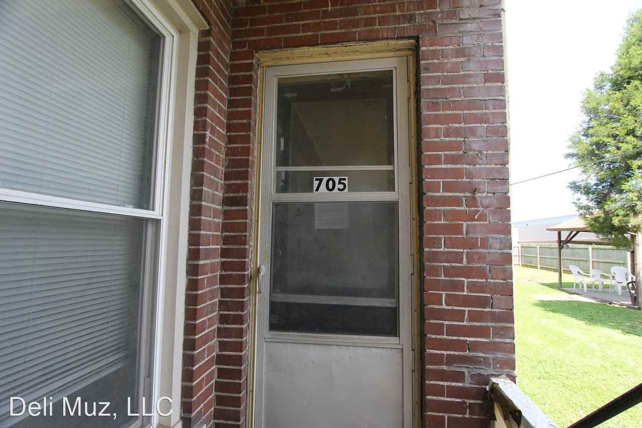 701-713 Court St - Photo 2 of 13