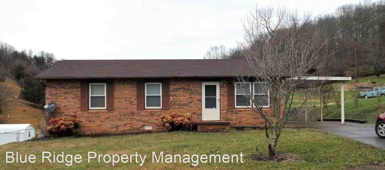 5358 Bloomingdale Rd - Photo 3 of 16