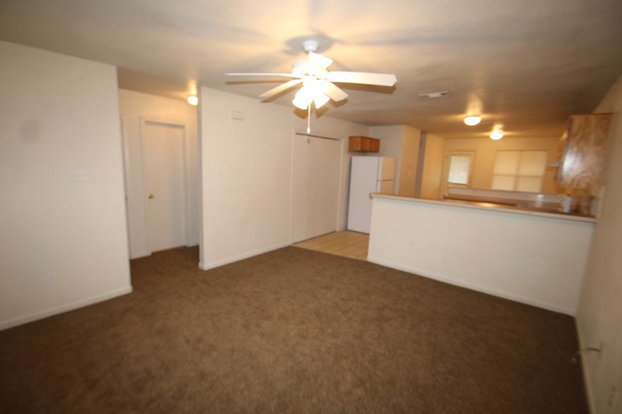 308 S 40Th St - Photo 2 of 15