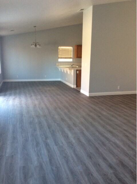 357 Valleyridge St - Photo 3 of 5