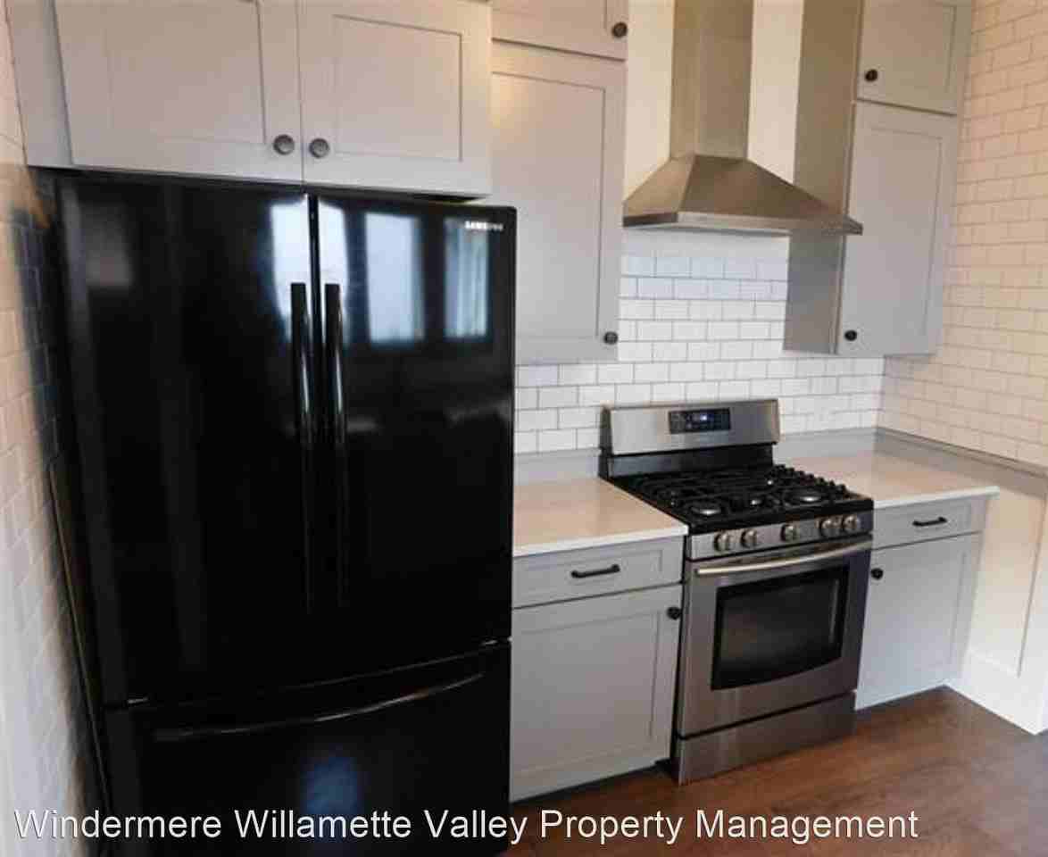 117 Nw 11th St - Photo 2 of 13