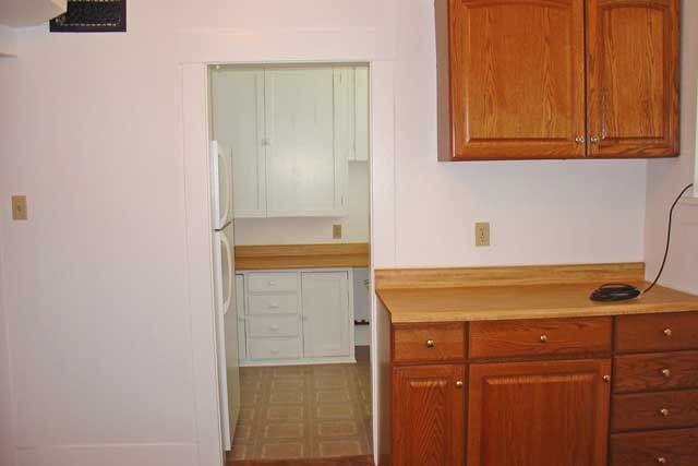 305 S. 28th St. - Photo 2 of 14