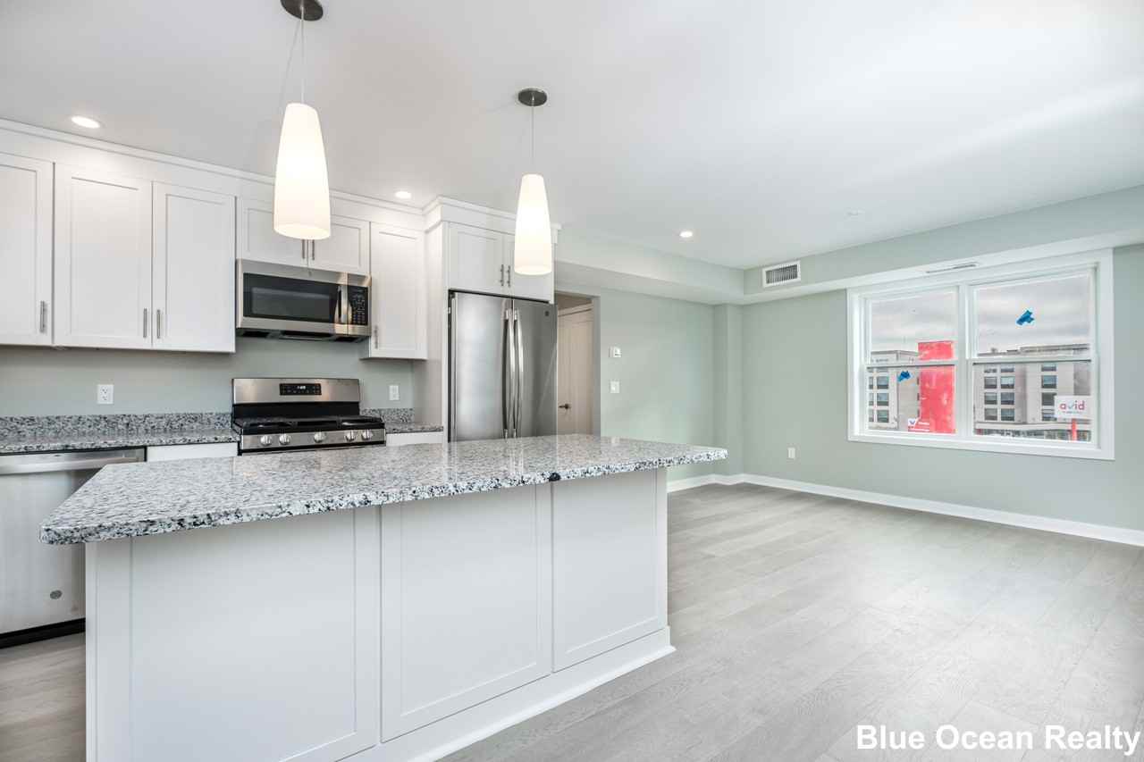 American Legion Highway - Photo 2 of 32