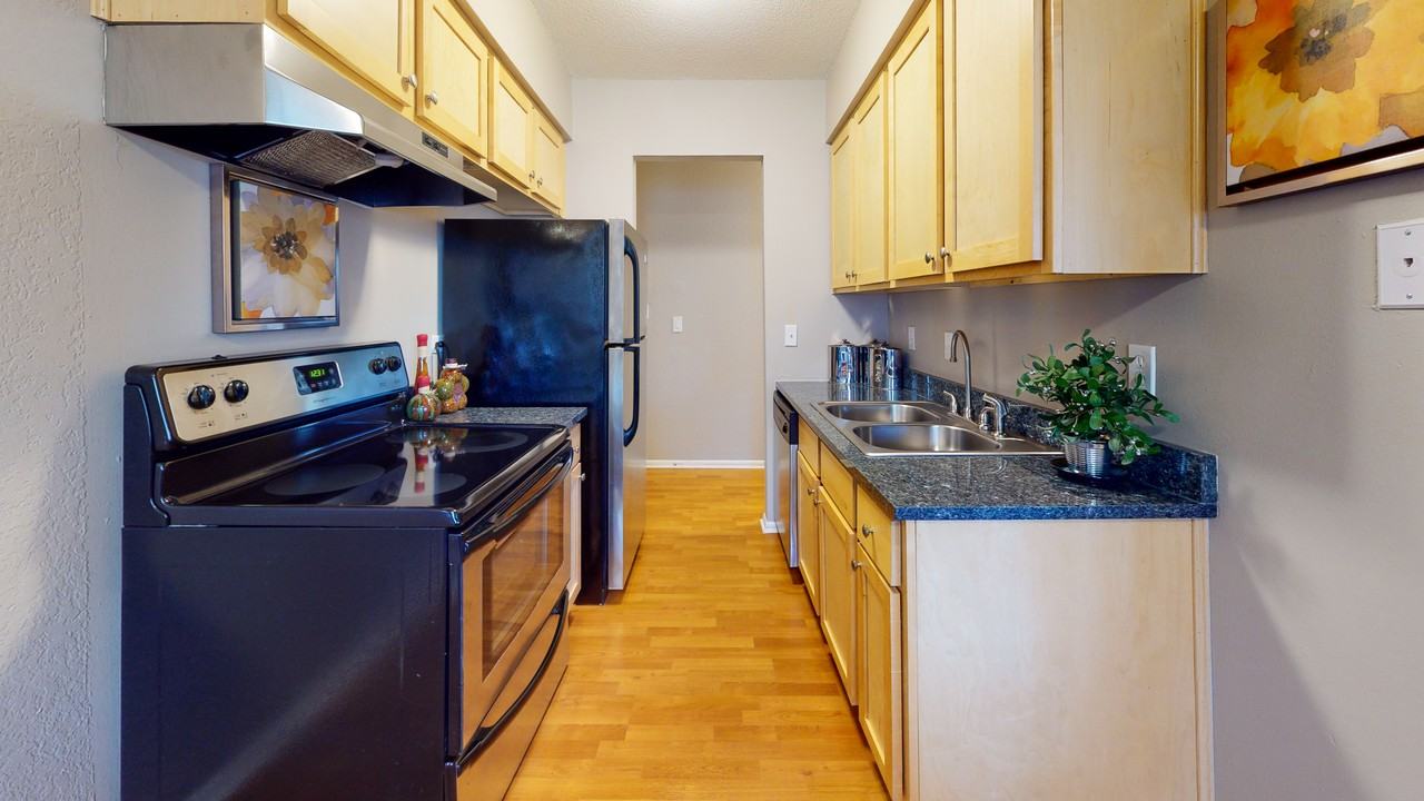 Granite Ridge Apartments - Photo 2 of 25