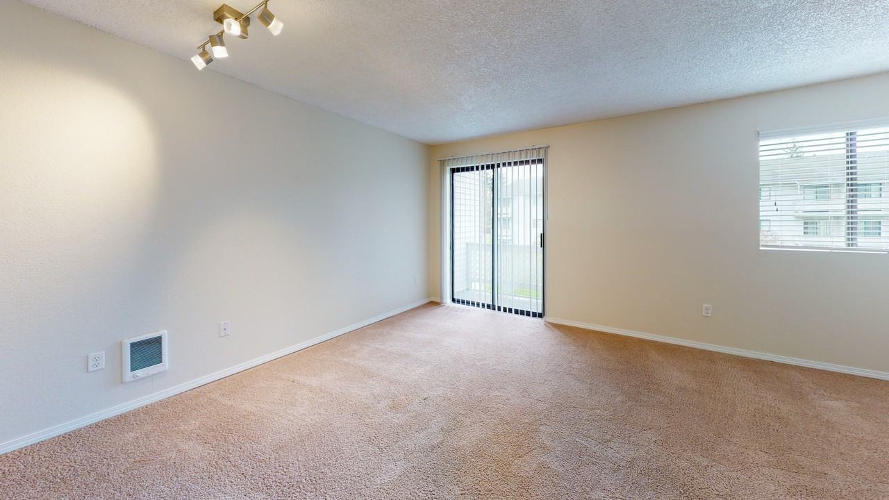 Campo Basso Apartment Homes Apartments 15923 Highway 99, Lynnwood, WA