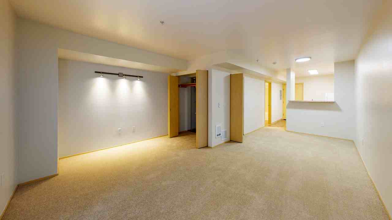 Sir Gallahad Apartment Homes - Photo 7 of 51