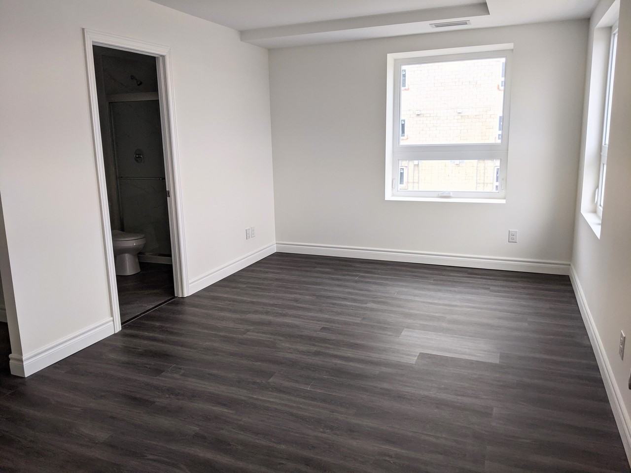 Eastside Horizons - Photo 4 of 10