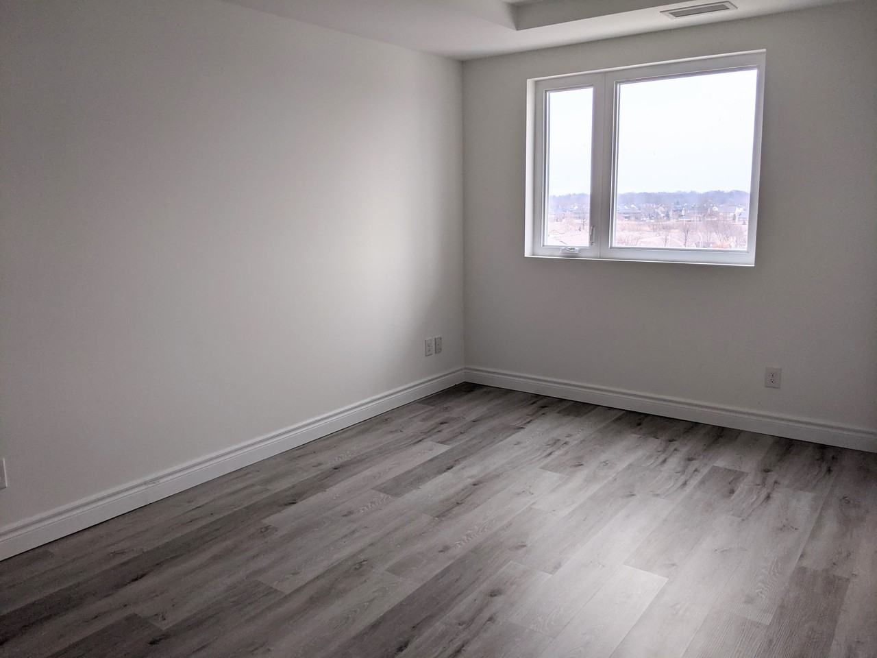 Eastside Horizons - Photo 7 of 10