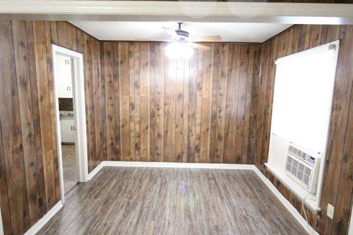 3817 Northwest 25th Street - Photo 3 of 12