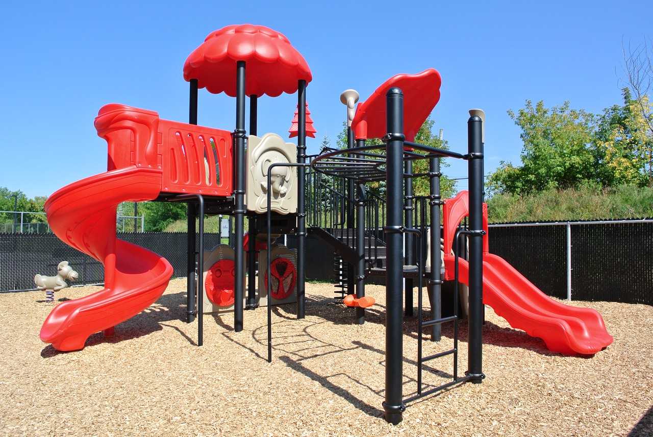 LOGIX Batiment D2 Apartments 575 Rue RobertÉlie, Laval, QC H7N 5W3