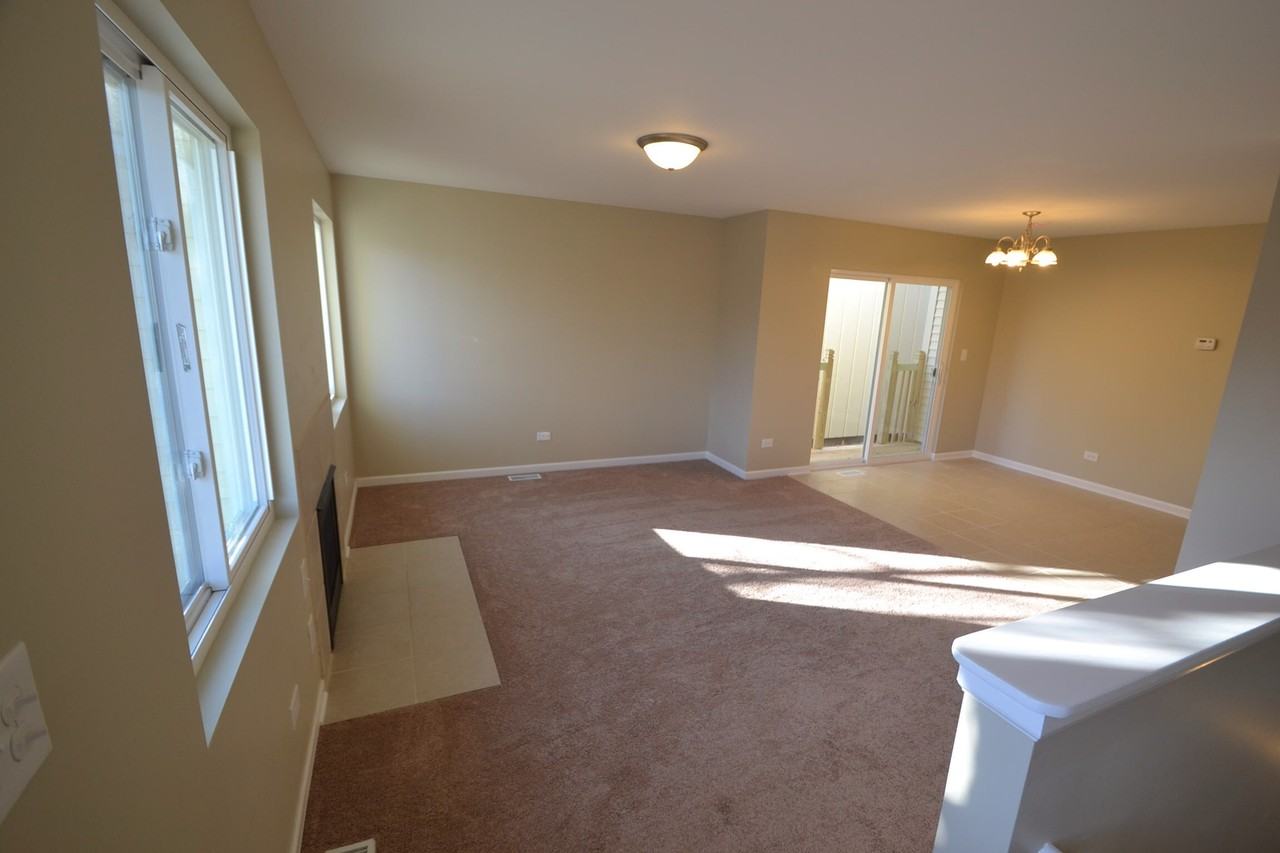 2S608 Linden Square - Photo 2 of 7