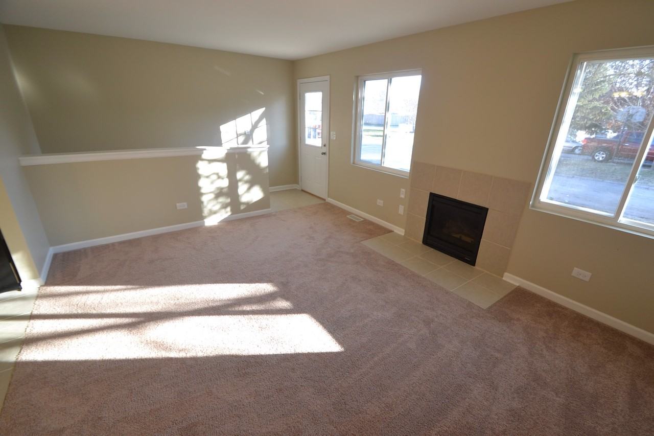 2S608 Linden Square - Photo 3 of 7