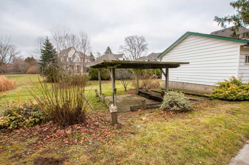 66 Simpson Road - Photo 3 of 20