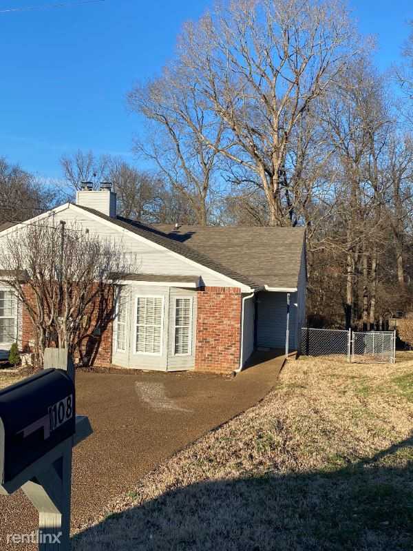 1108 Cabana Dr - Photo 2 of 30