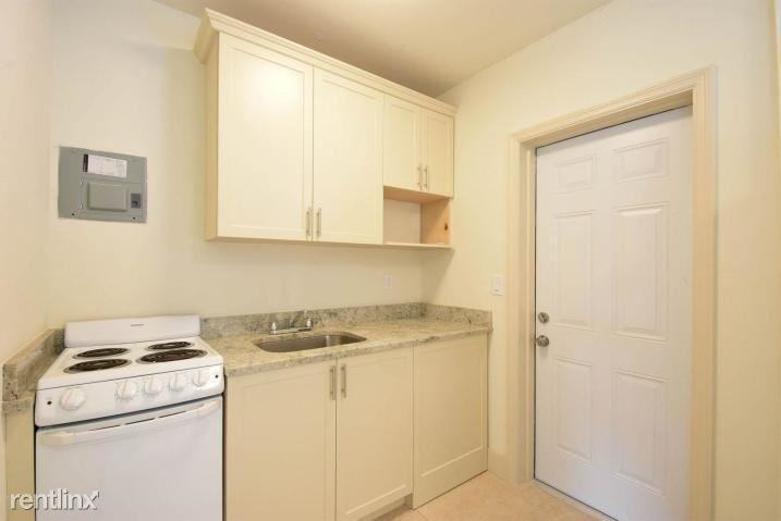 3000 Broadway - Photo 2 of 11