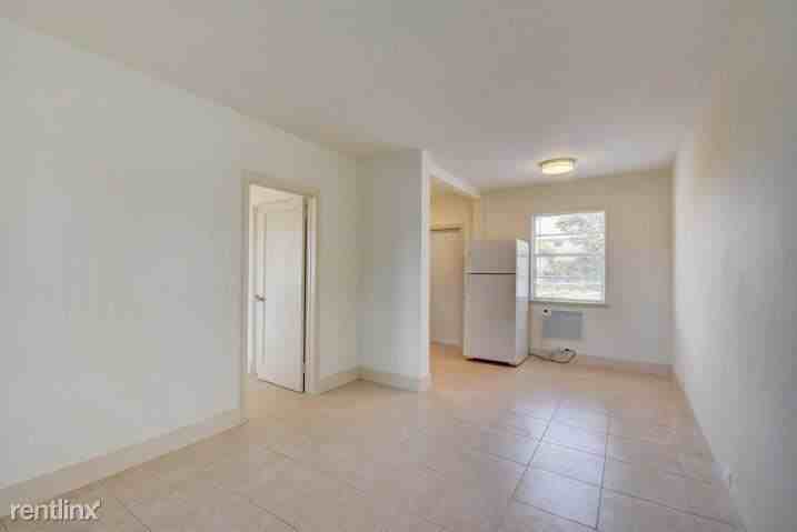 3000 Broadway - Photo 3 of 11