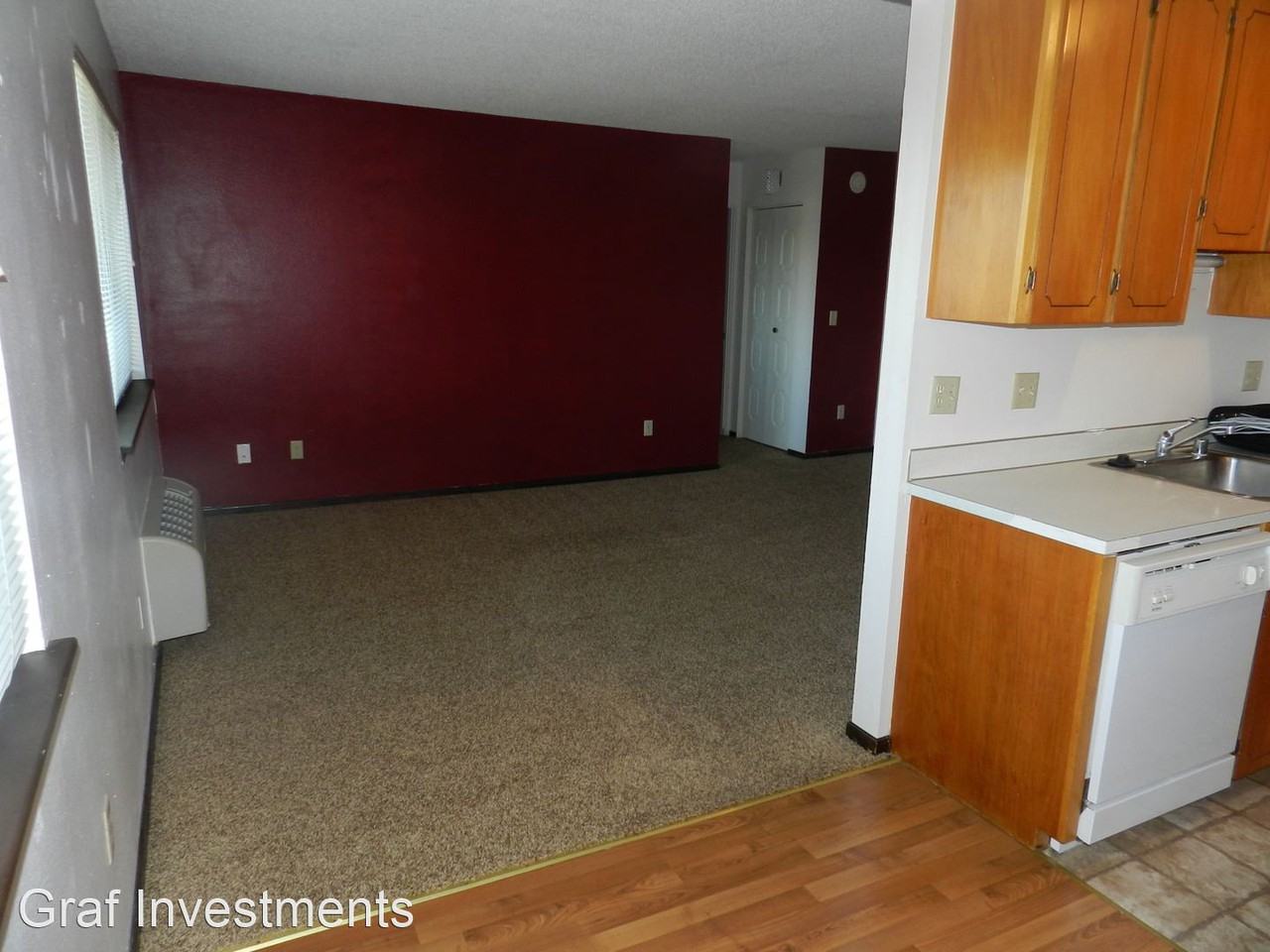 612 Division Street The Ponds - Photo 2 of 8