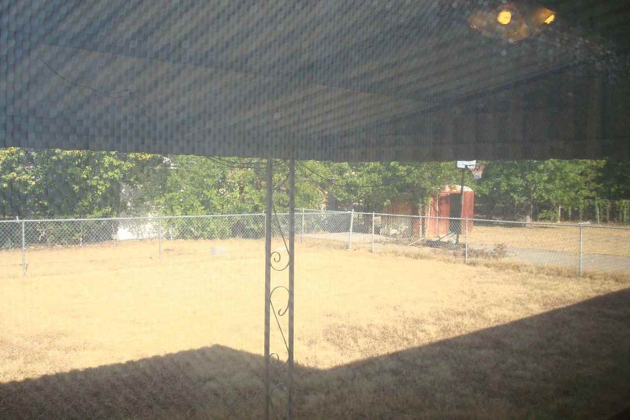 2412 S 26th St - Photo 2 of 4