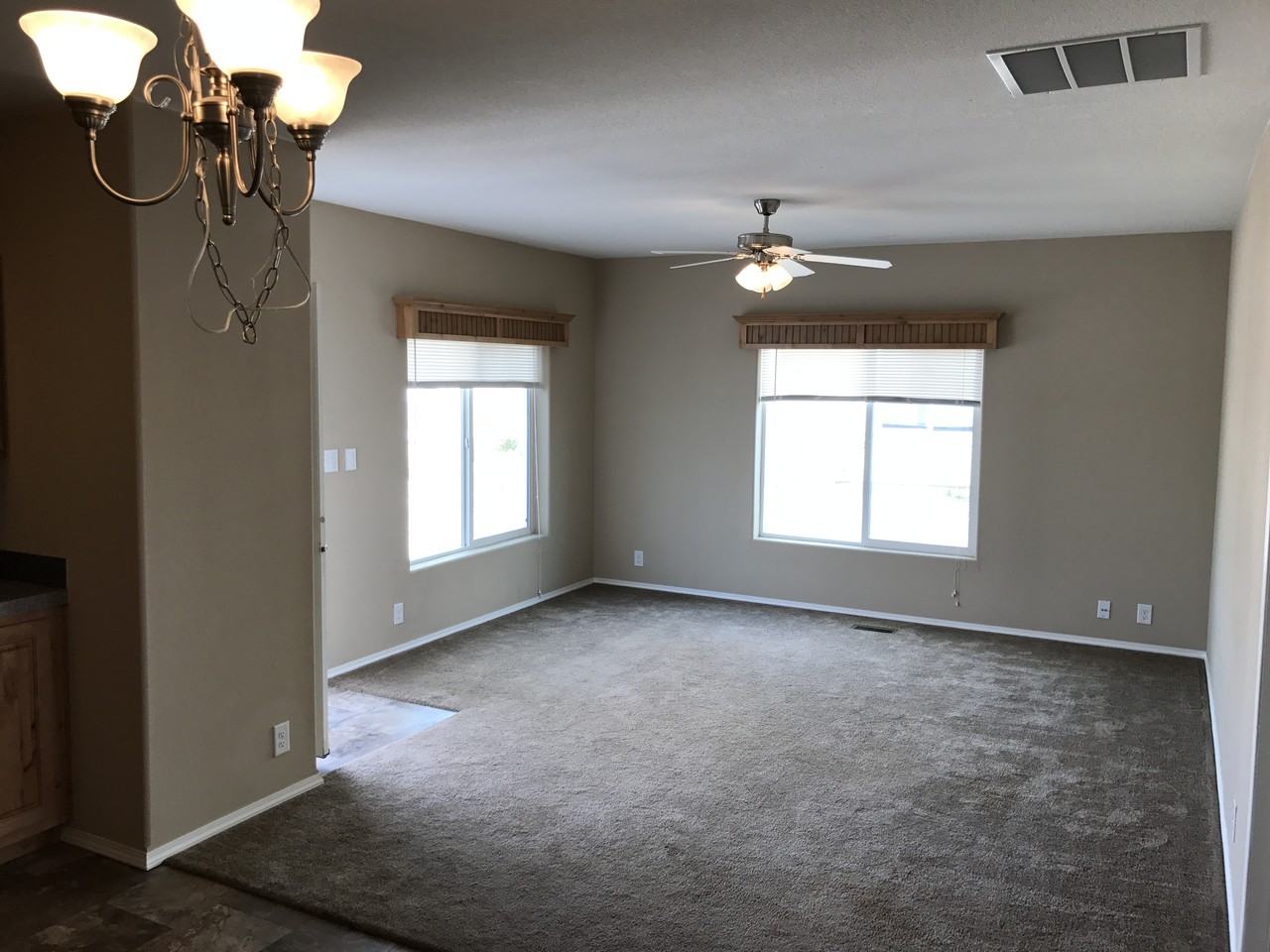 12361 Truax St - Photo 2 of 8