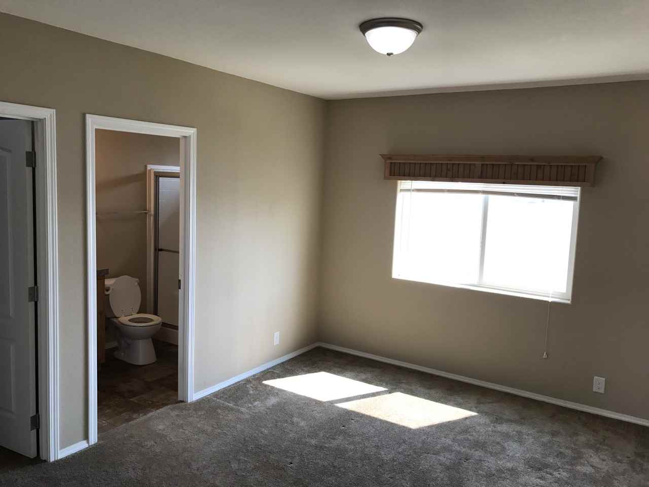 12361 Truax St - Photo 3 of 8