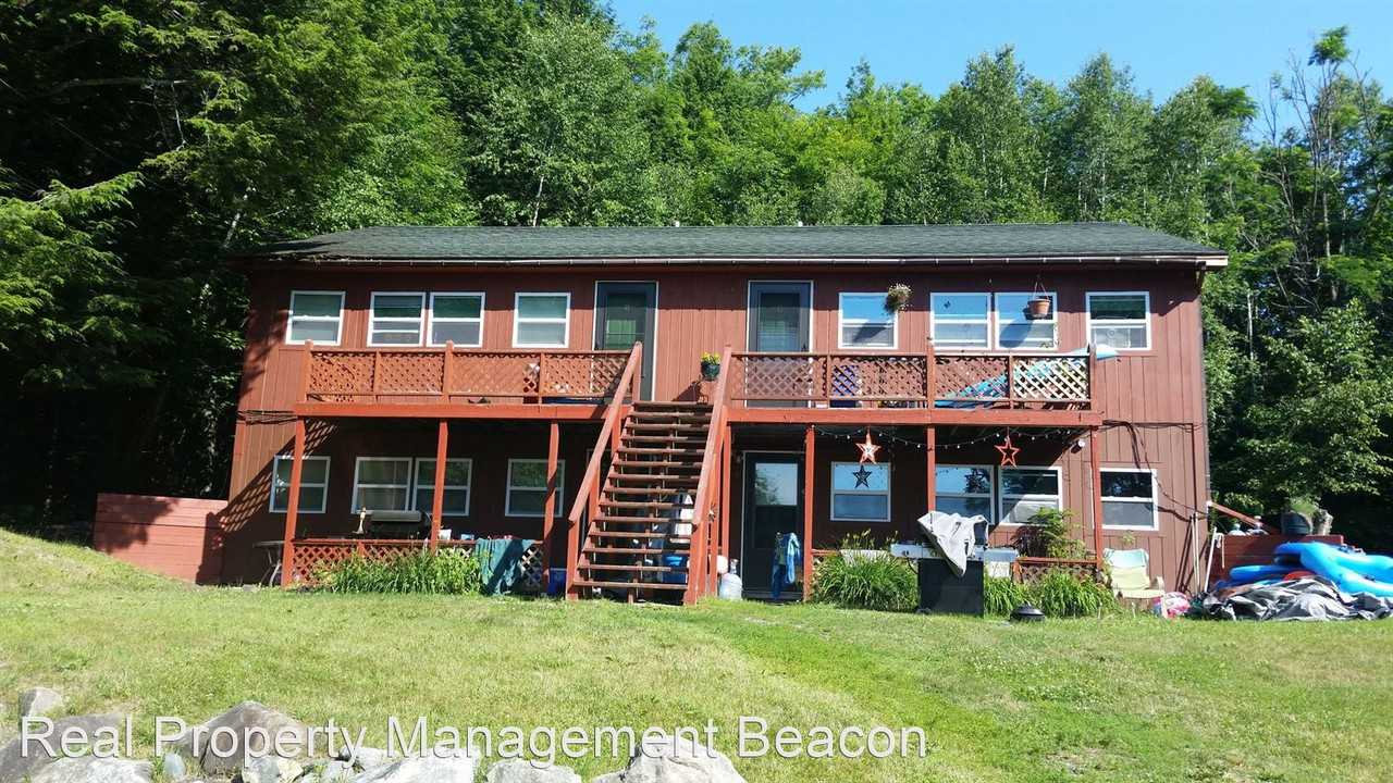 333-335 Crystal Lake Road - Photo 2 of 12